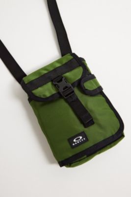 Sac à bandoulière vert plat Oakley exclusif UO