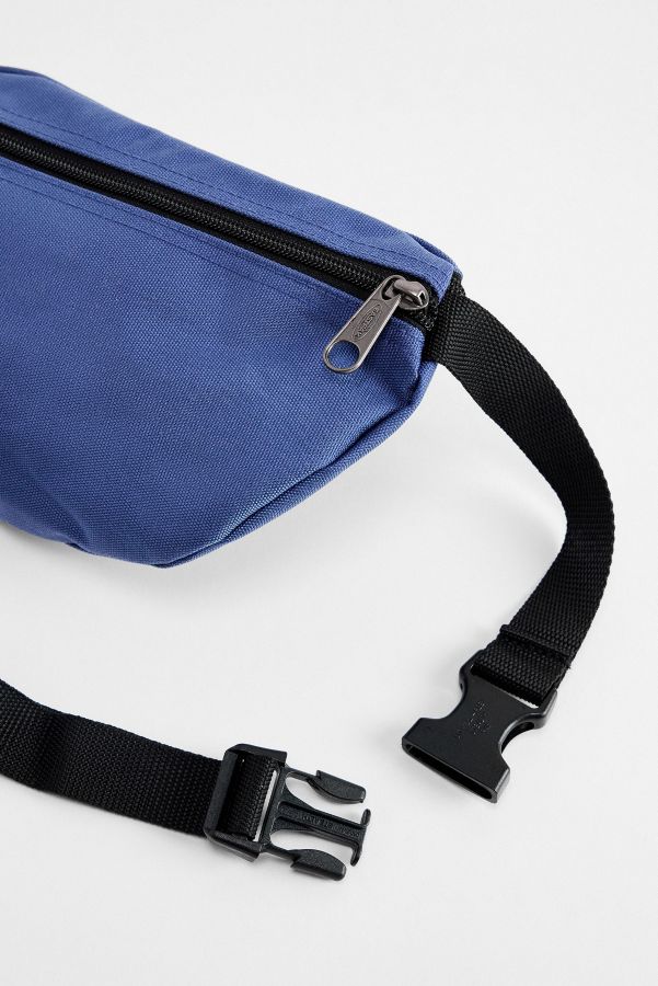 Slide View: 2: Eastpak Blauer Springer Gürteltasche