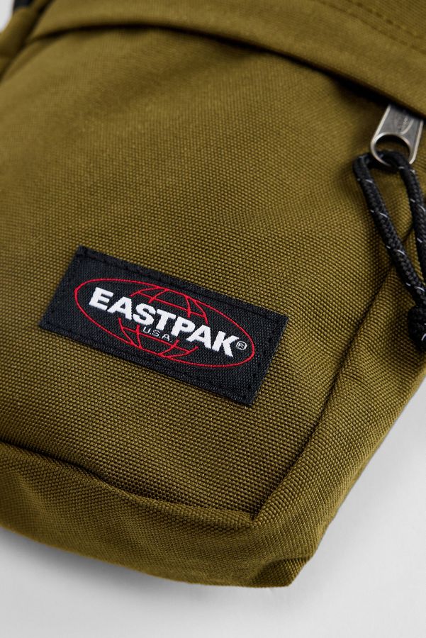 Slide View: 4: Eastpak Olive Die One Umhängetasche