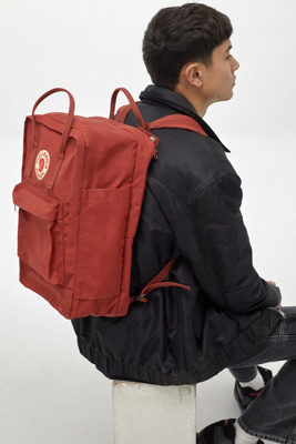 fjallraven kanken autumn leaf