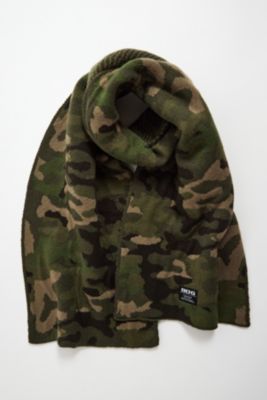 BDG Camo Scarf