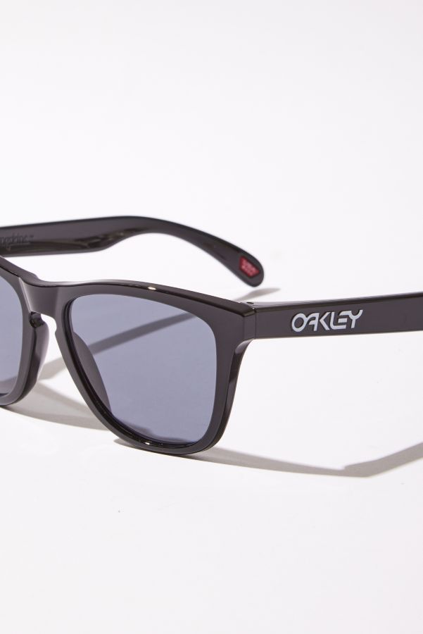 Vista de diapositivas: 4: Oakley Frogskins Polished Black Grey Sunglasses