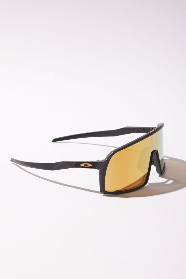 Slide View: 3: Oakley Sutro Matte Carbon Prizm 24K Sunglasses