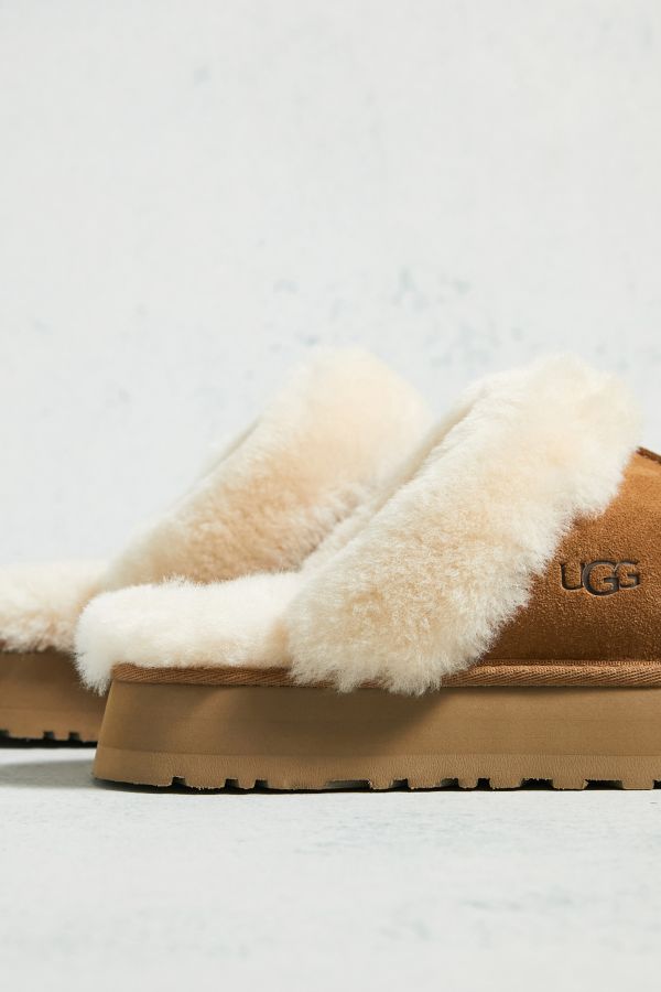 Slide View: 4: UGG – Plattform-Slipper „Disquette“ in Kastanienbraun