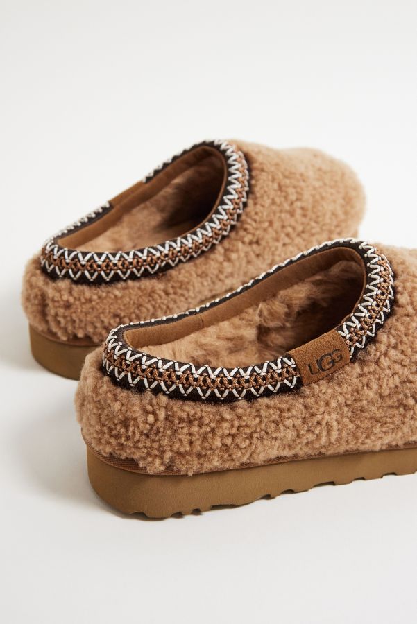 Slide View: 4: UGG Tasman Lockige Kastanienbraune Hausschuhe