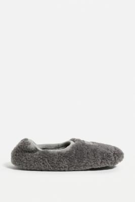 ugg slippers urban outfitters