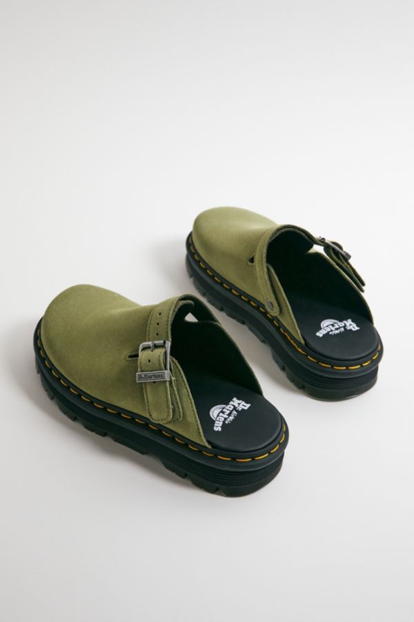 Vista diapositiva: 5: Dr. Martens Zebzag Olive Suede Mules