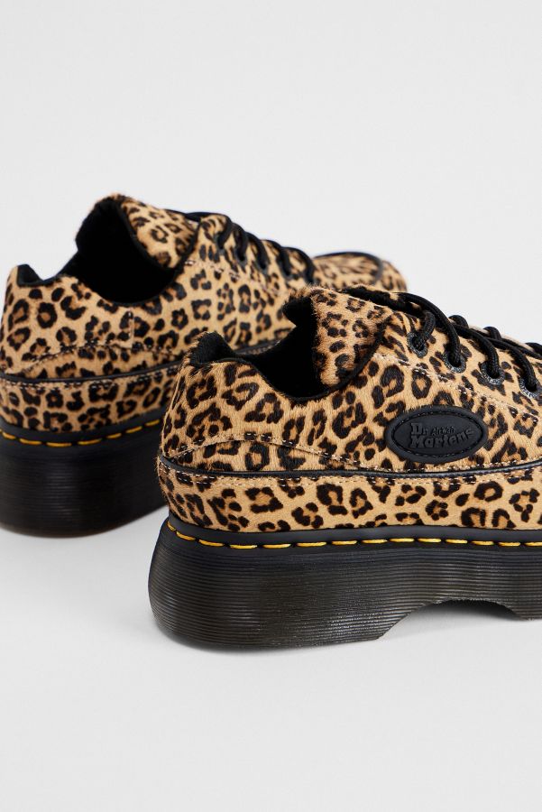 Vista de diapositivas: 5: Dr. Martens Buzz 5-Eye Leopard Shoes