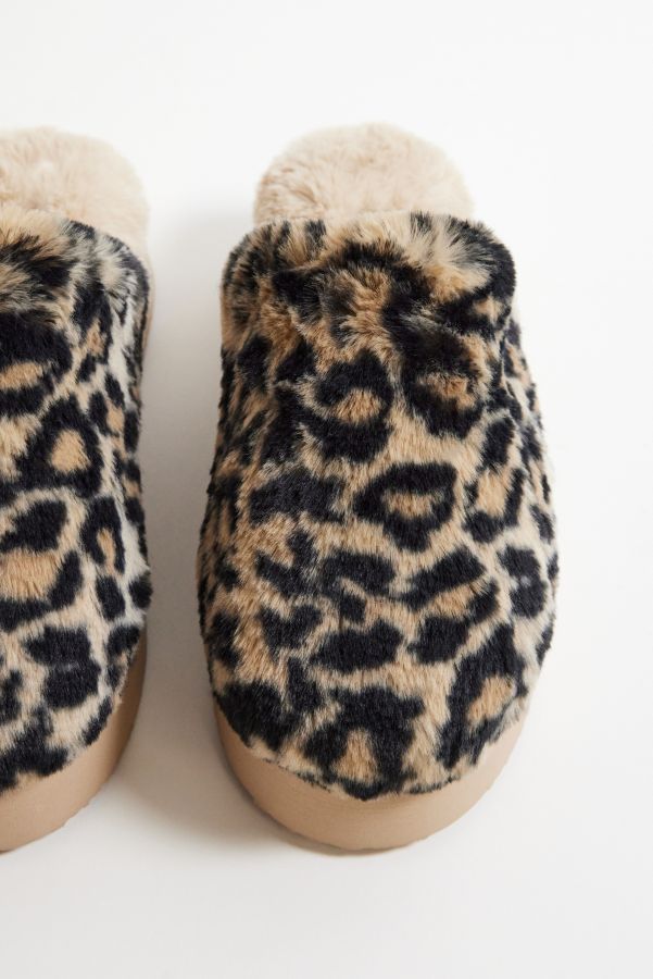 Slide View: 5: UO Haven Leopard Print Platform Slippers