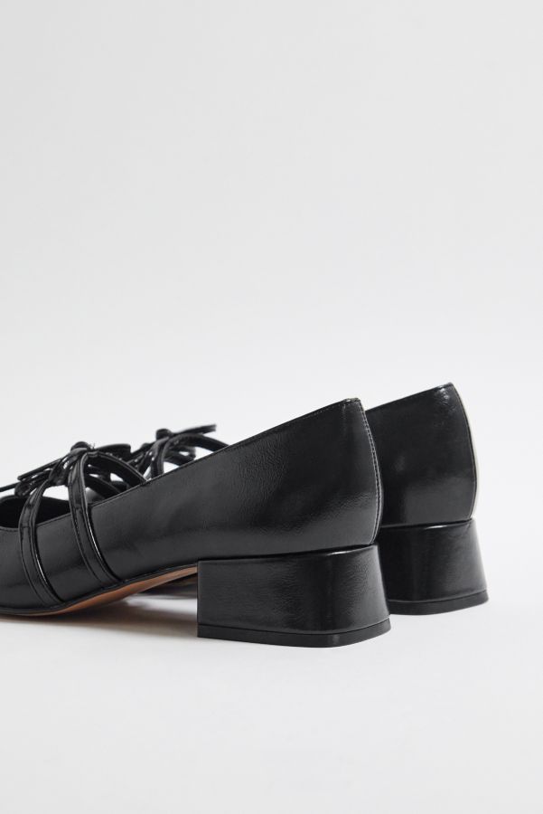 Slide View: 5: UO Beau Bow Mary Jane Shoes