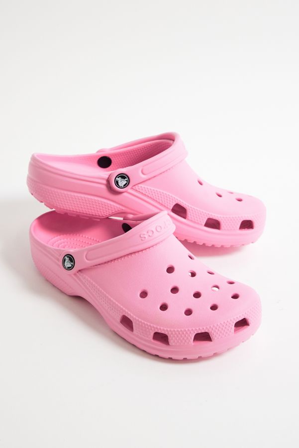 Vista de diapositivas: 2: Zuecos Clásicos Crocs Rosa