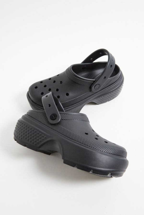 Vista de diapositivas: 1: Zuecos Negros Stomp de Crocs