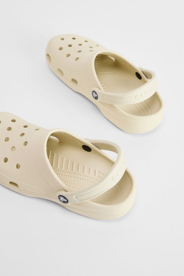 Slide View: 5: Crocs Bone Klassische Clogs