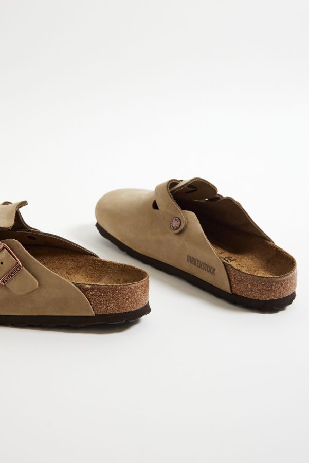 Vista diapositiva: 5: Birkenstock Boston Tobacco Oiled Leather Clogs