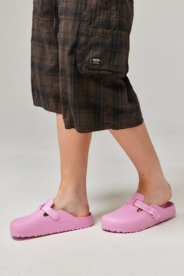 Vista diapositiva: 3: Birkenstock Boston Pink Rubber Clogs