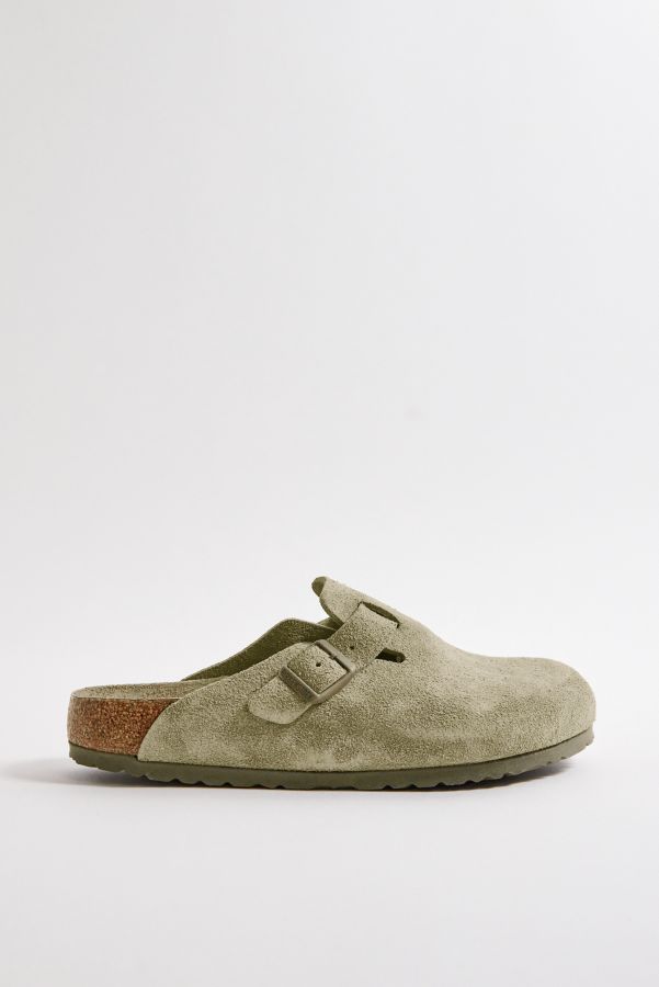 Vista de diapositivas: 3: Birkenstock Boston SFB Faded Khaki Clogs