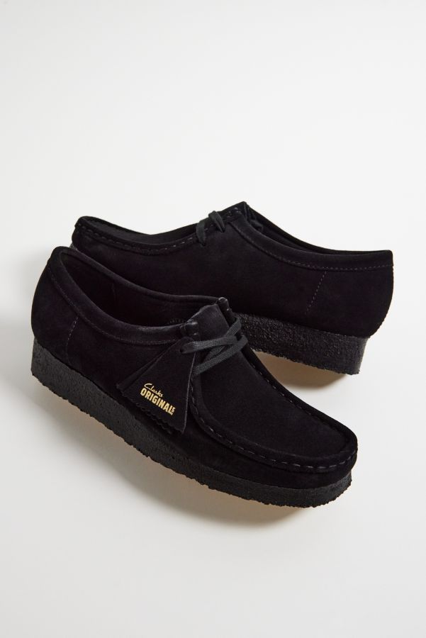 Slide View: 2: Clarks Originals Wallabee Schwarz Wildleder Schuhe