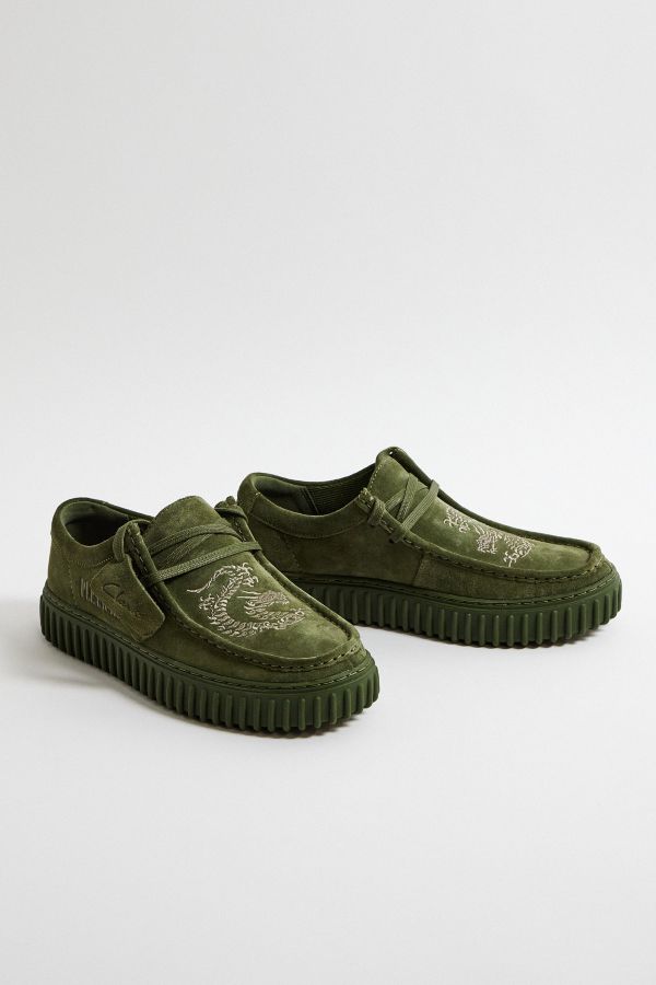 Slide View: 3: Clarks Originals x Pleasures Green Torhil Shoes