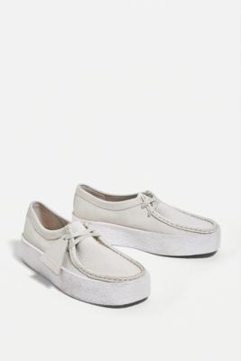 white wallabees shoes