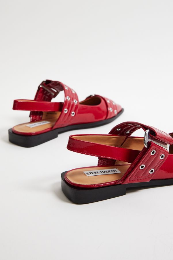 Vista diapositiva: 4: Pompe Rosse Steve Madden Grand Ave