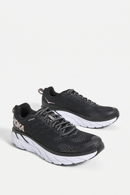 hoka one one clifton 6 black white