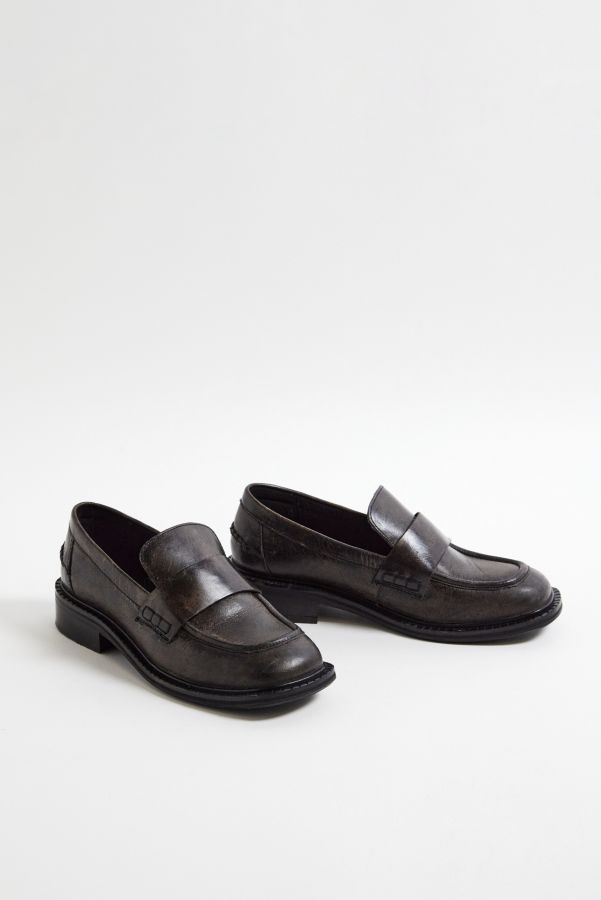 Slide View: 2: UO Distressed Square Leather Loafers