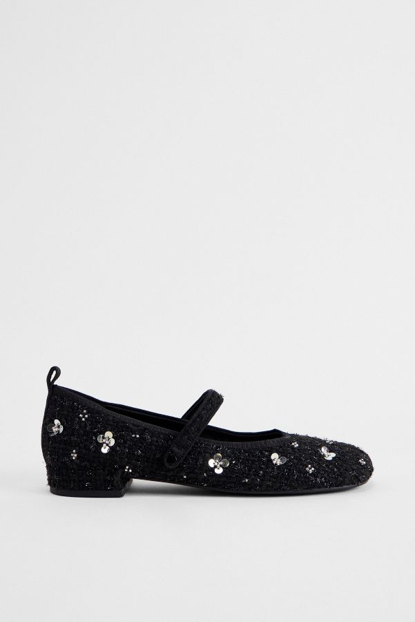 Slide View: 3: Charles & Keith Black Flower Mary Jane Shoes