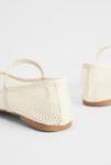 Thumbnail View 5: Chaussures de ballerine en maille blanc cassé UO