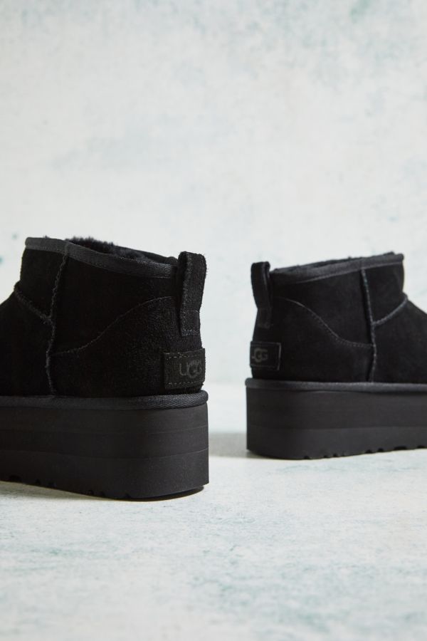 Vista de diapositivas: 5: UGG Botas de plataforma Ultra-Mini Classic Negras