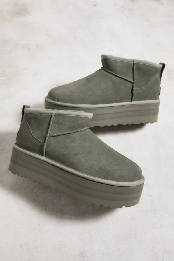 Vista diapositiva: 2: UGG Stivali con plateau Ultra-Mini color cachi