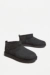 Thumbnail View 1: UGG –Klassische knöchelhohe Stiefel „Ultra Mini" in Schwarz