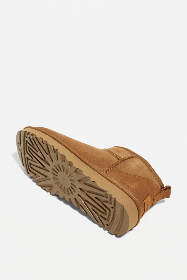 Vista diapositiva: 4: UGG Stivali Chestnut Classic Ultra-Mini