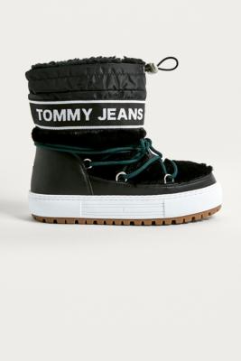 tommy snow boots