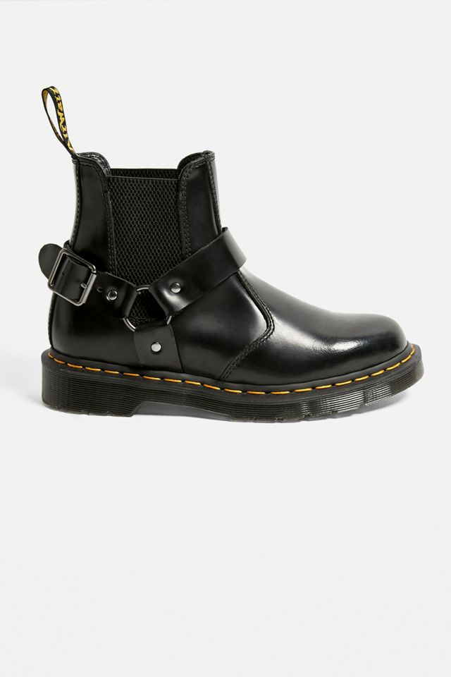 doc martens wincox chelsea