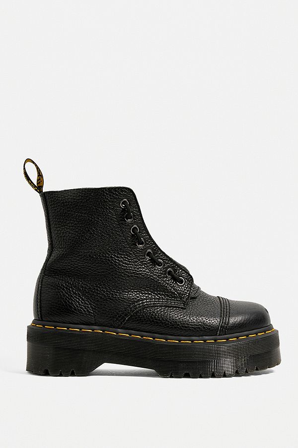 Dr. Martens Sinclair Leather Boots | Urban Outfitters UK