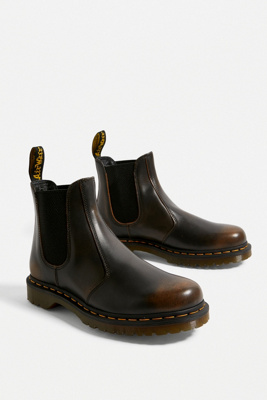dr martens vintage brown