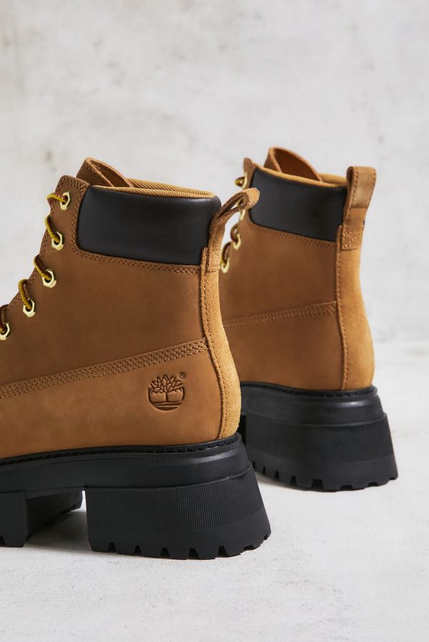 Vista diapositiva: 3: Timberland Tan Sky Platform Lace-Up Boots