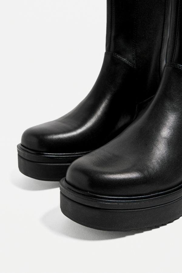 tara chelsea boots vagabond