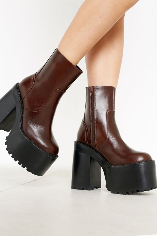 jeffrey-campbell-deadz-brown-leather-platform-boots-urban-outfitters-uk