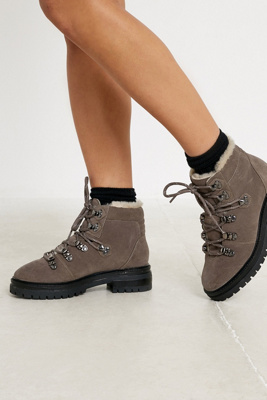 susan sherpa tipped hiker boots