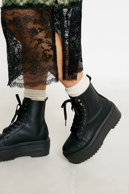 urban outfitters platform shoes