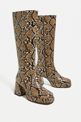 UO Vix Knee-High Snake Print Boots | Urban Outfitters UK