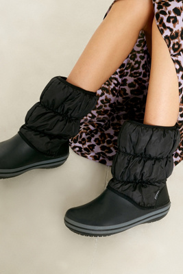 crocs winter puff boot women