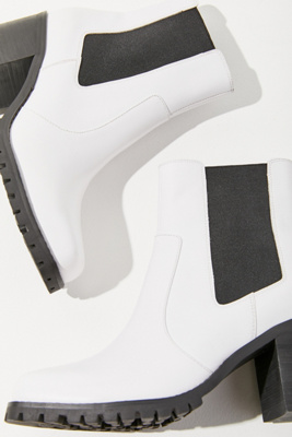 uo alex square toe chelsea boot