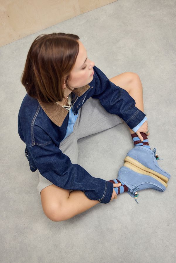 Slide View: 1: Clarks Originals Blue Wallabee Boots