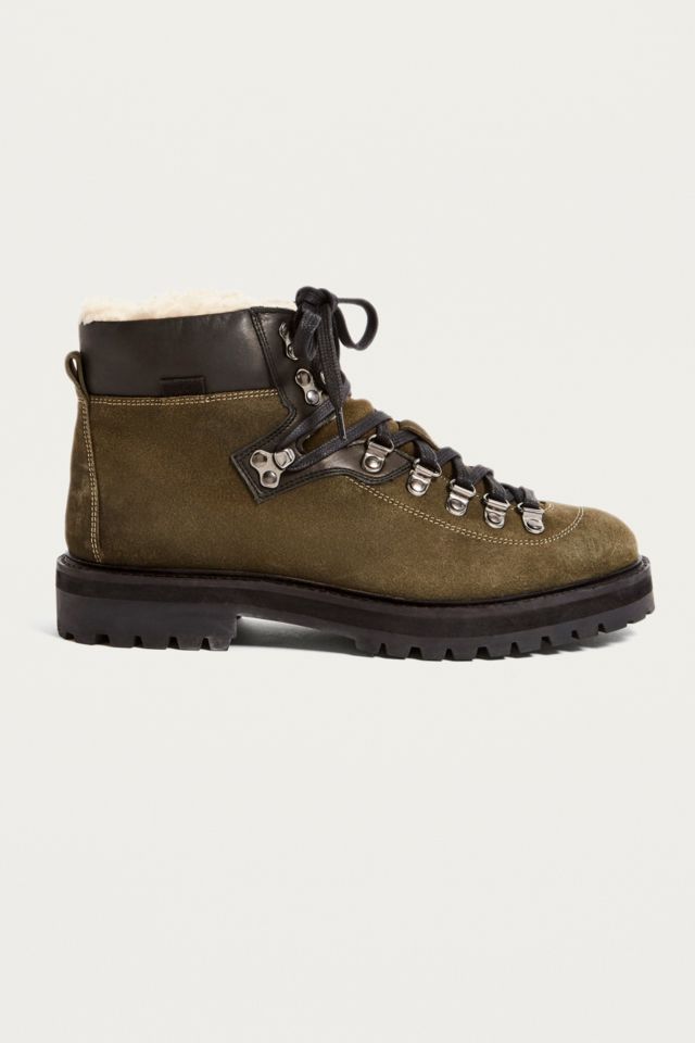 UO Baxter Leather + Shearling Hiker Boots | Urban Outfitters UK