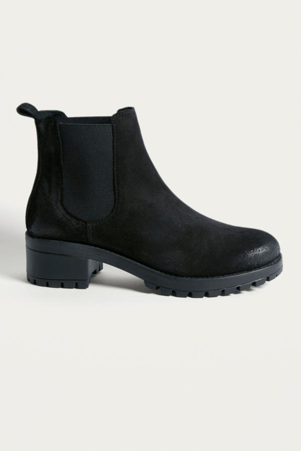 UO Suede Mac Chelsea Boots | Urban Outfitters UK