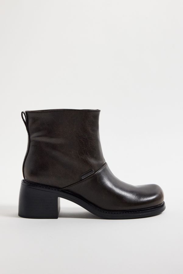 Slide View: 1: Charles & Keith Braune Stiefeletten mit Blockabsatz