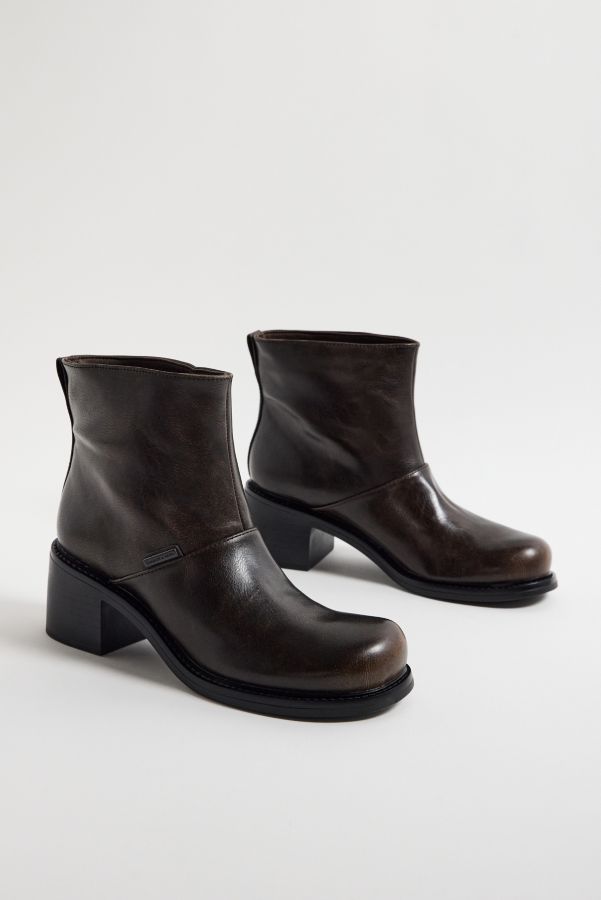 Slide View: 2: Charles & Keith Braune Stiefeletten mit Blockabsatz