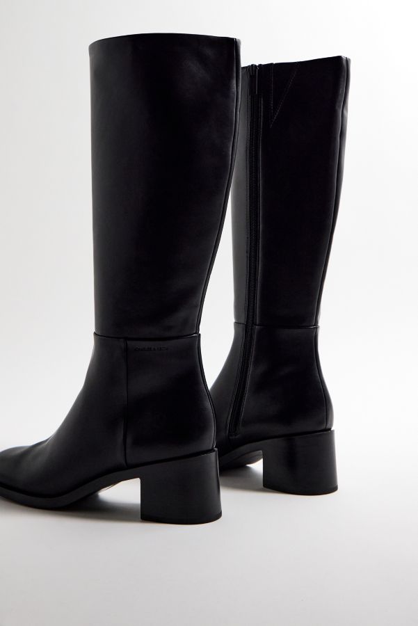 Slide View: 4: Charles & Keith Schwarze Kniehohe Stiefel